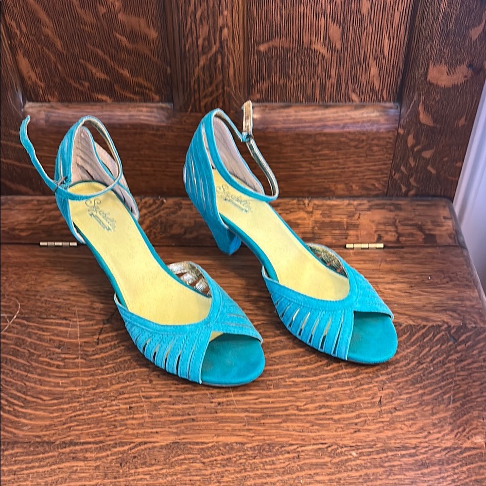 Seychelles suede turquoises Peep-Toe Heels with Ankle Straps